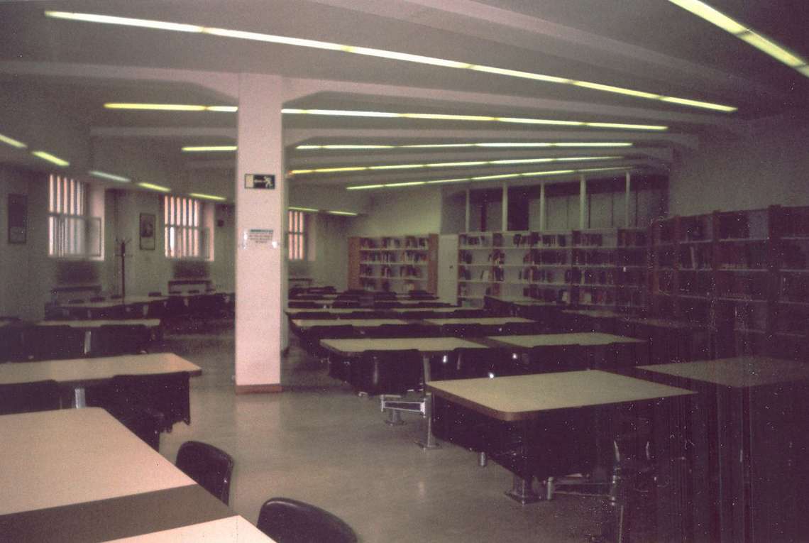 Sala de lectura - 1